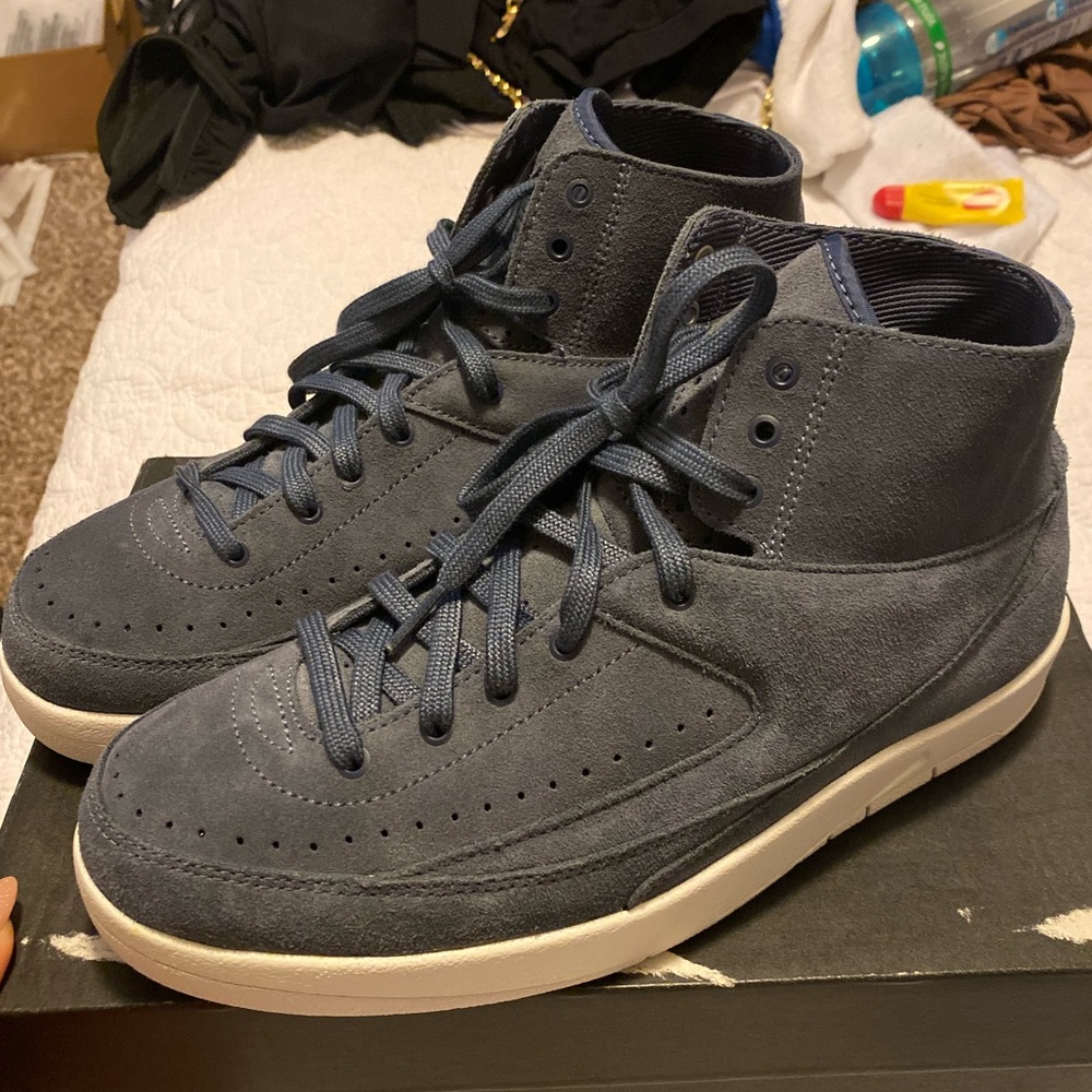 MEN’S SIZE 7.5 AIR JORDAN DECON